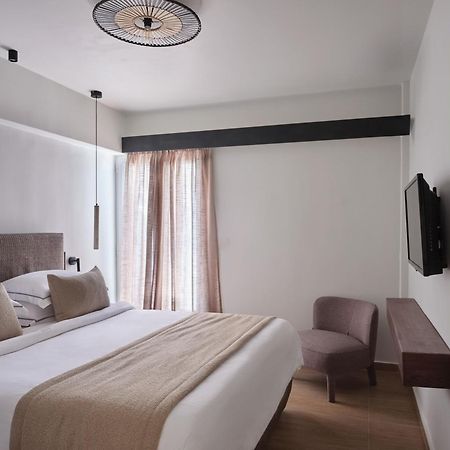 Loizos Stylish Residences Фира Екстериор снимка